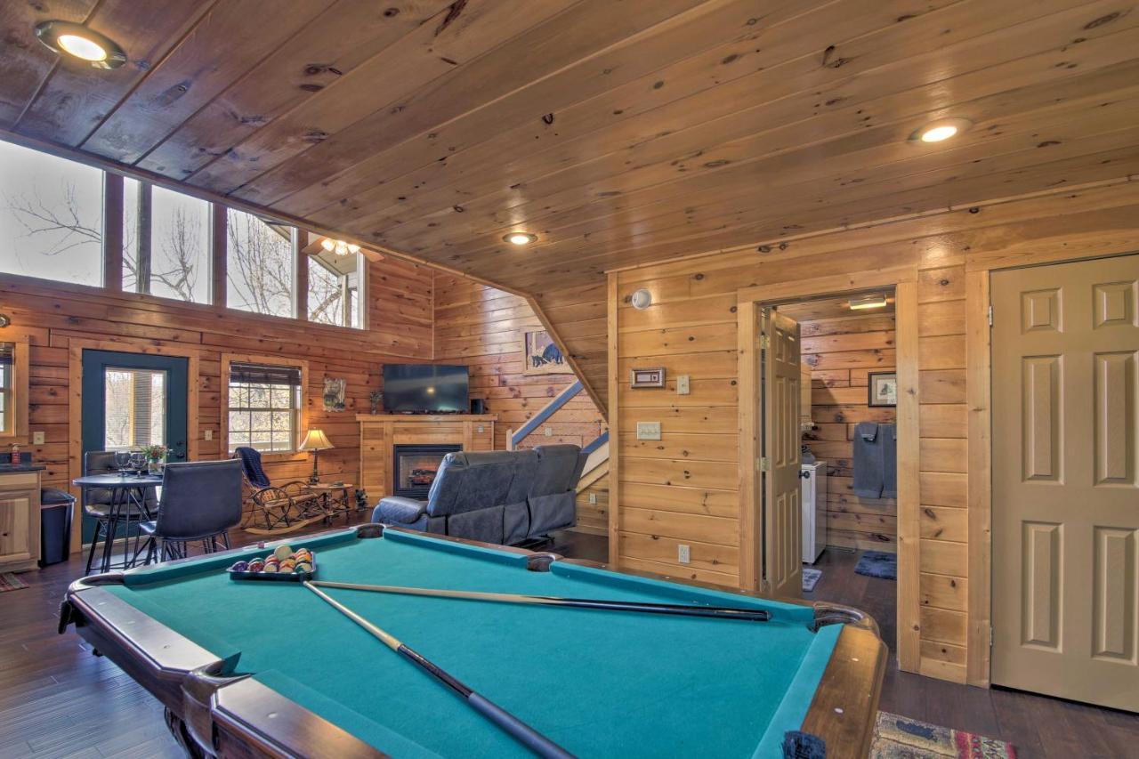 Gatlinburg Cabin With Pool Table And Hot Tub! Exteriör bild