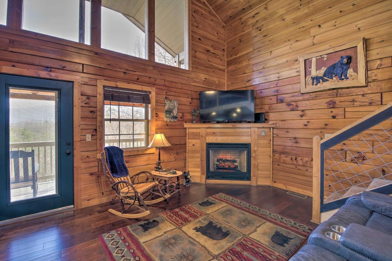 Gatlinburg Cabin With Pool Table And Hot Tub! Exteriör bild