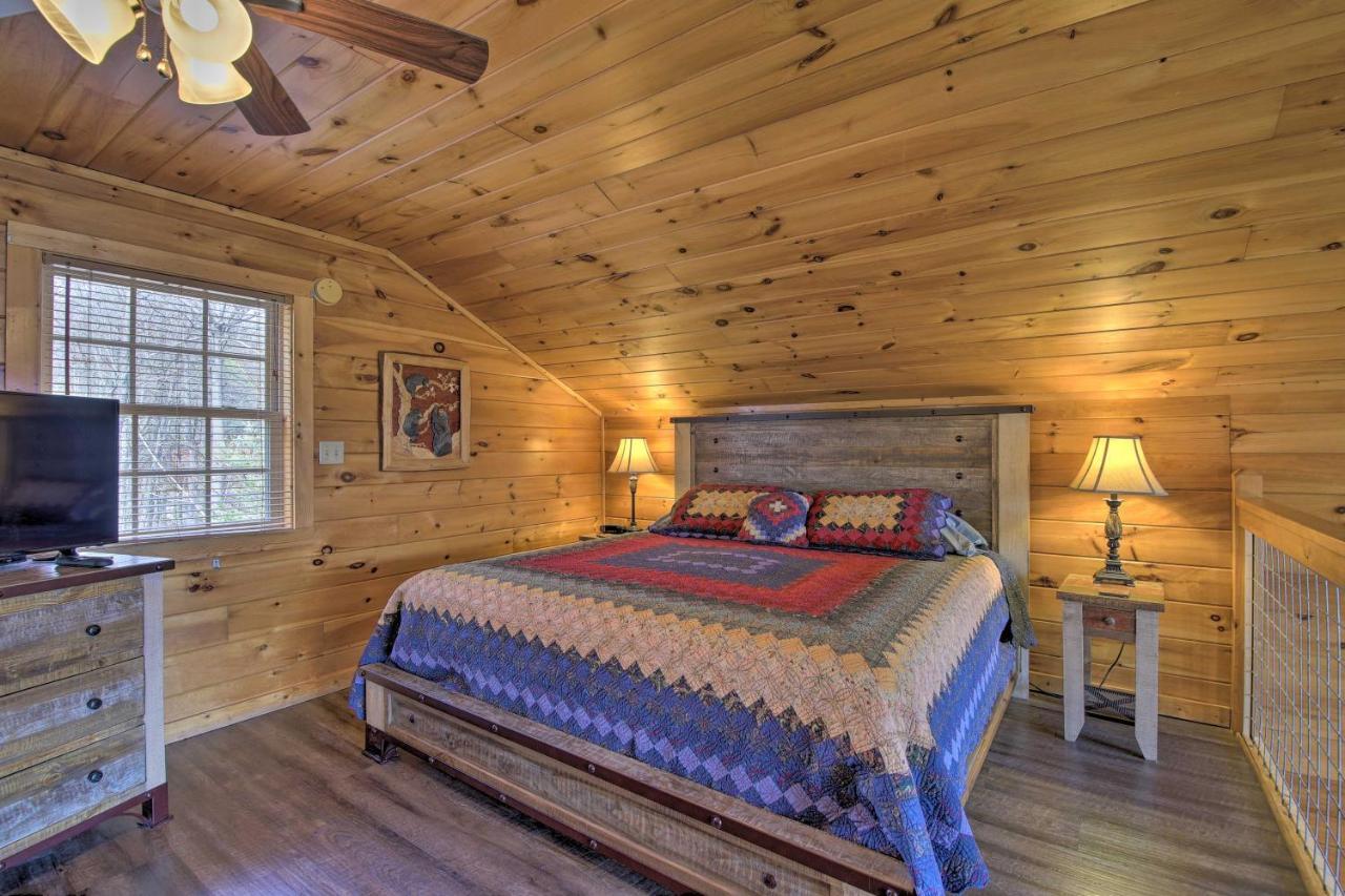 Gatlinburg Cabin With Pool Table And Hot Tub! Exteriör bild