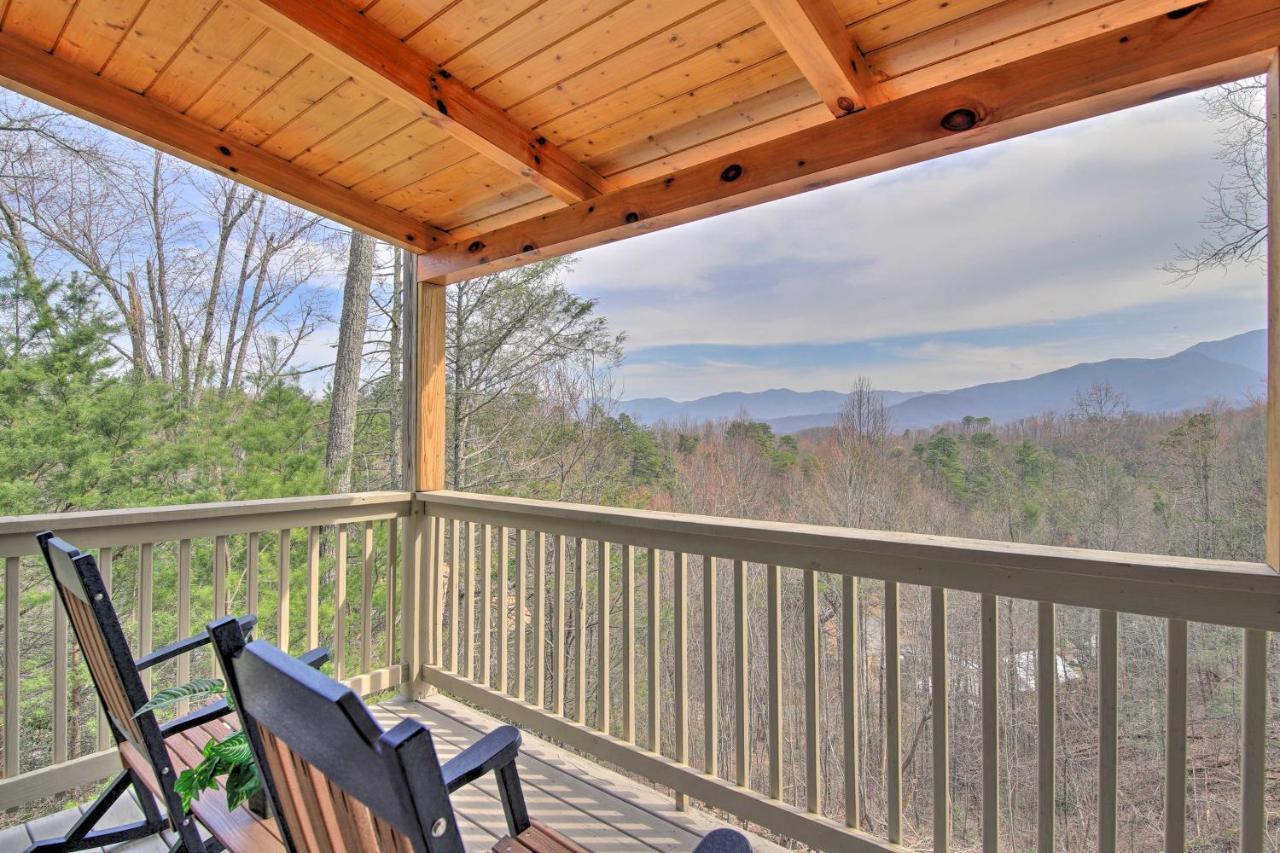 Gatlinburg Cabin With Pool Table And Hot Tub! Exteriör bild